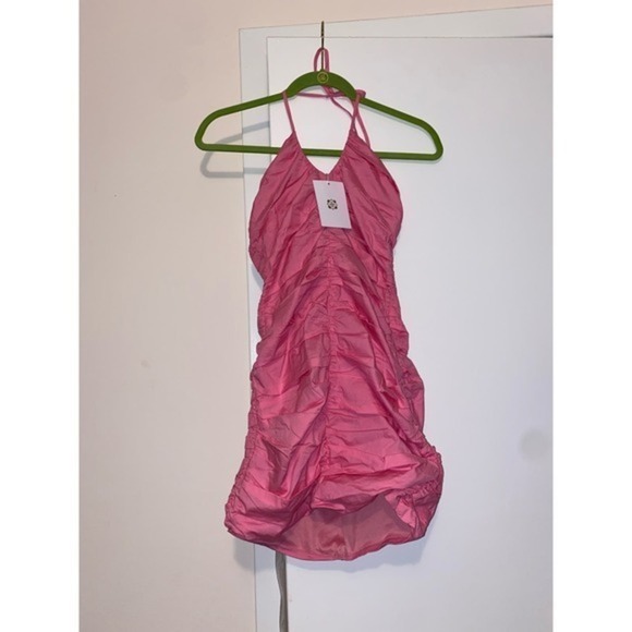 New WAYF Pink mini dress - Picture 4 of 8